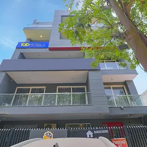 Fabhotel Pantao Hotel
