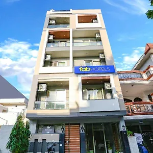 https://oyo-91297-vikings.hotelsdelhi.org